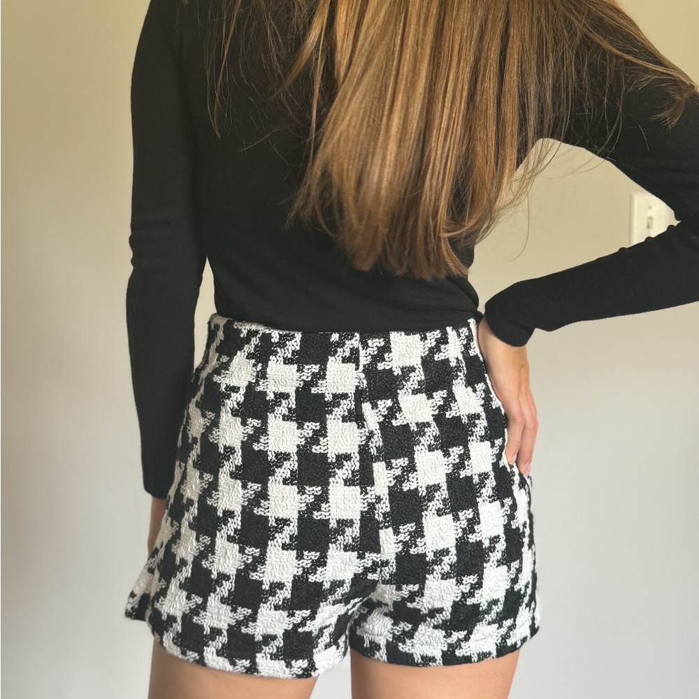 Checkered Tweed Skort - Picture 2 of 2